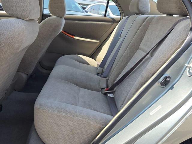 Photo of 2004 Mineral Green Toyota Corolla