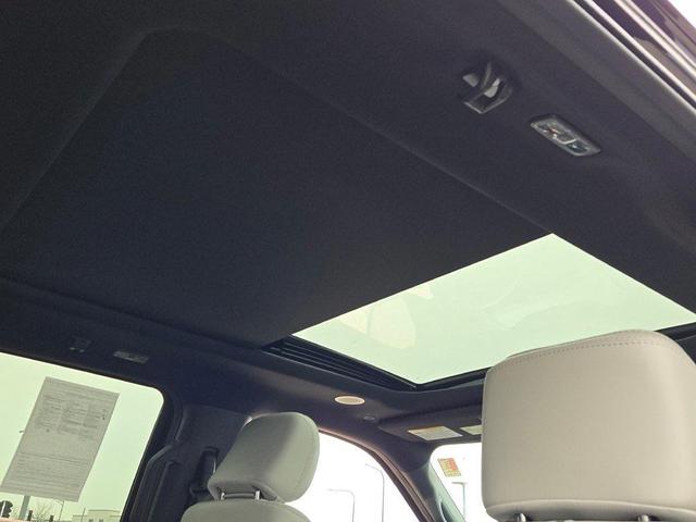 Photo of 2023 Agate Black Metallic Ford F-150 Lightning