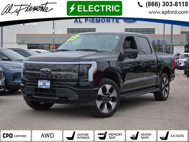 Photo of 2023 Agate Black Metallic Ford F-150 Lightning
