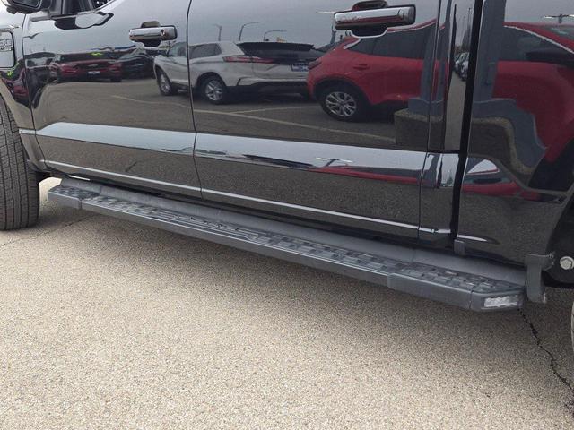 Photo of 2023 Agate Black Metallic Ford F-150 Lightning
