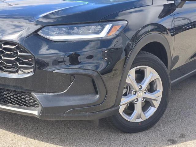 Photo of 2024 Crystal Black Pearl Honda HR-V