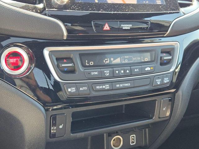 Photo of 2022 Platinum White Pearl Honda Ridgeline