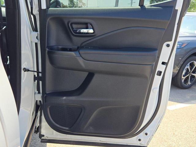 Photo of 2022 Platinum White Pearl Honda Ridgeline