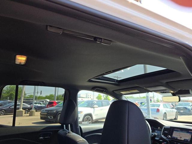 Photo of 2022 Platinum White Pearl Honda Ridgeline