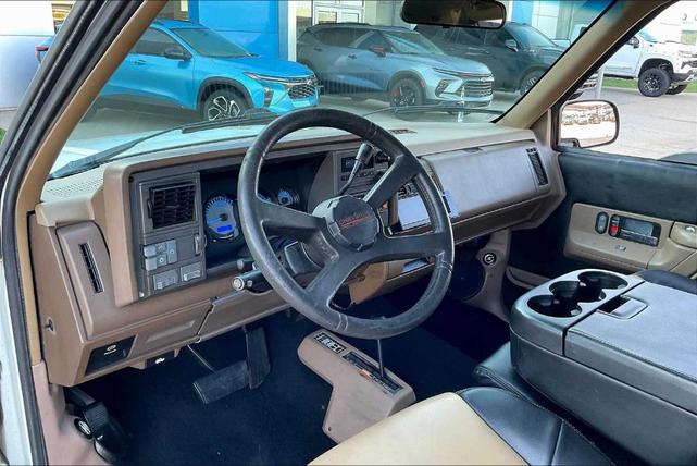 Photo of 1994 Summit White Chevrolet Blazer