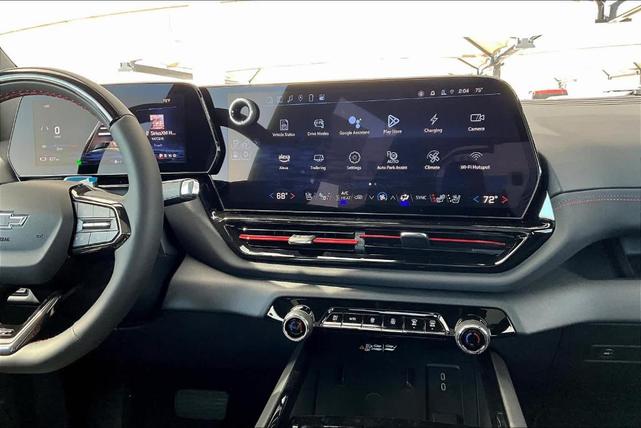 Photo of 2024 White Chevrolet Silverado EV