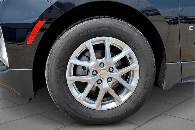 Photo of 2023 Mosaic Black Metallic Chevrolet Equinox