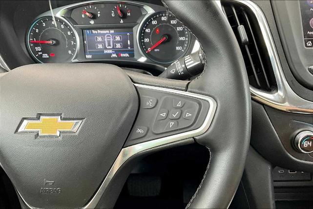 Photo of 2023 Mosaic Black Metallic Chevrolet Equinox