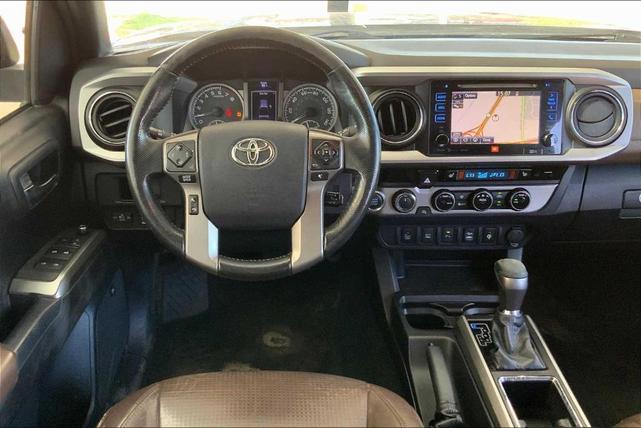 Photo of 2016 Black Toyota Tacoma