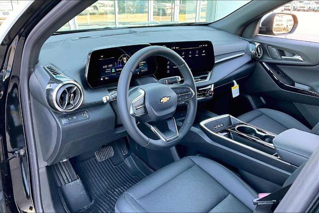 Photo of 2025 Black Chevrolet Equinox