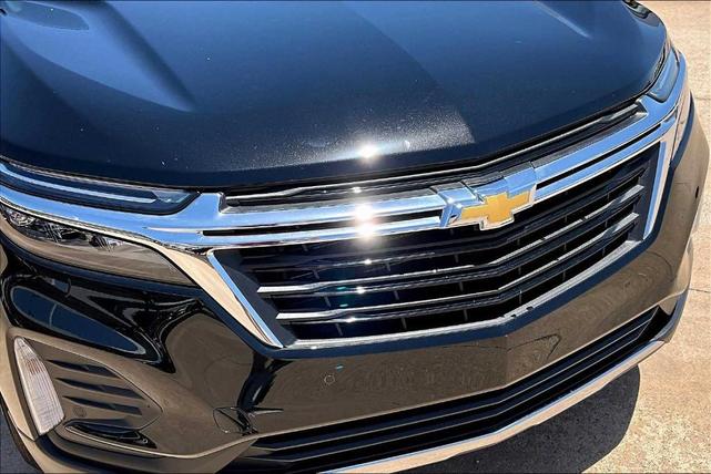 Photo of 2023 Mosaic Black Metallic Chevrolet Equinox
