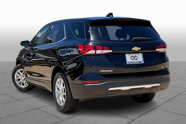 Photo of 2023 Mosaic Black Metallic Chevrolet Equinox