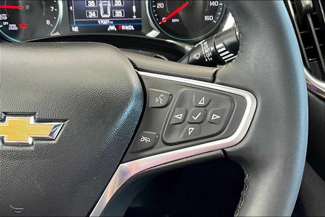 Photo of 2023 Mosaic Black Metallic Chevrolet Equinox
