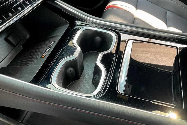Photo of 2024 Mosaic Black Metallic Chevrolet Traverse
