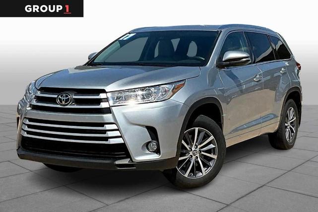 2017 Toyota Highlander