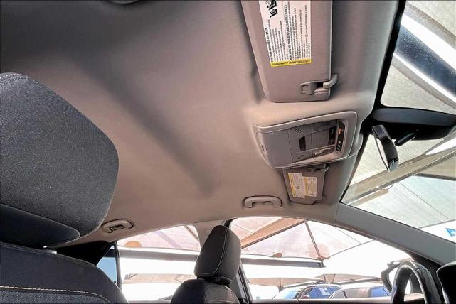 Photo of 2018 Summit White Chevrolet Equinox