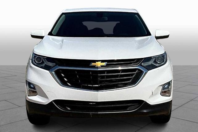 Photo of 2018 Summit White Chevrolet Equinox