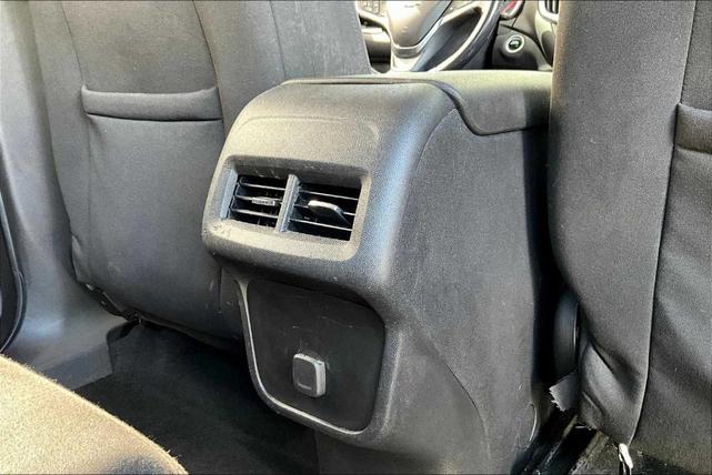 Photo of 2018 Summit White Chevrolet Equinox