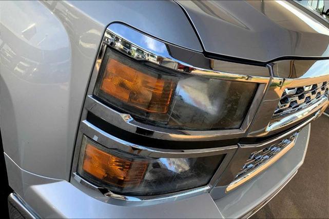 Photo of 2014 Silver Ice Metallic Chevrolet Silverado 1500