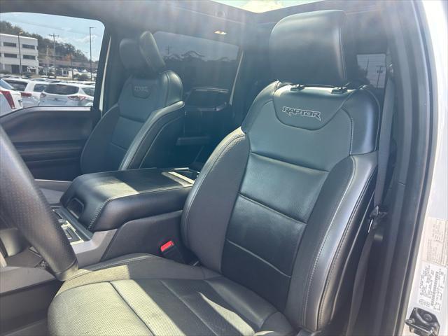 Photo of 2019 Oxford White Ford F-150