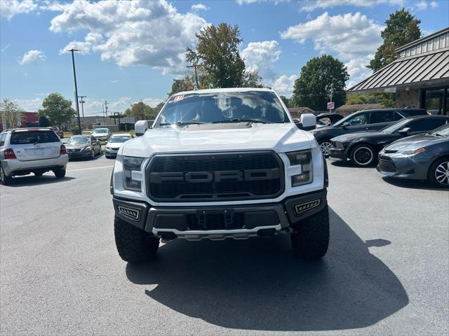 Photo of 2019 Oxford White Ford F-150