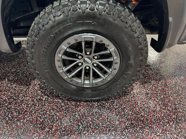 Photo of 2019 Oxford White Ford F-150