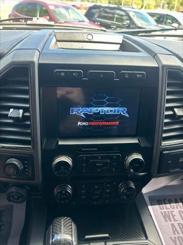 Photo of 2019 Oxford White Ford F-150