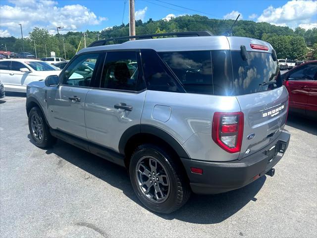 Photo of 2021 Iconic Silver Metallic Ford Bronco Sport