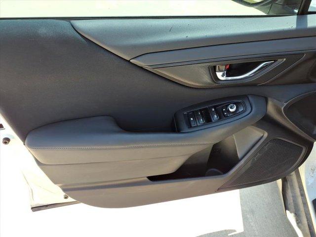 Photo of 2022 Crystal White Pearl Subaru Outback