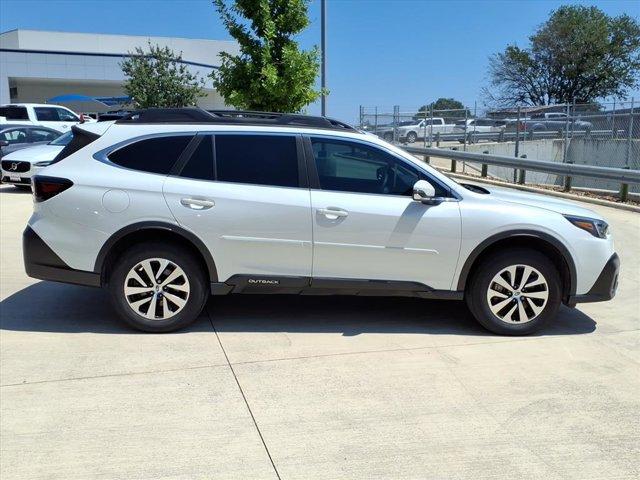Photo of 2022 Crystal White Pearl Subaru Outback