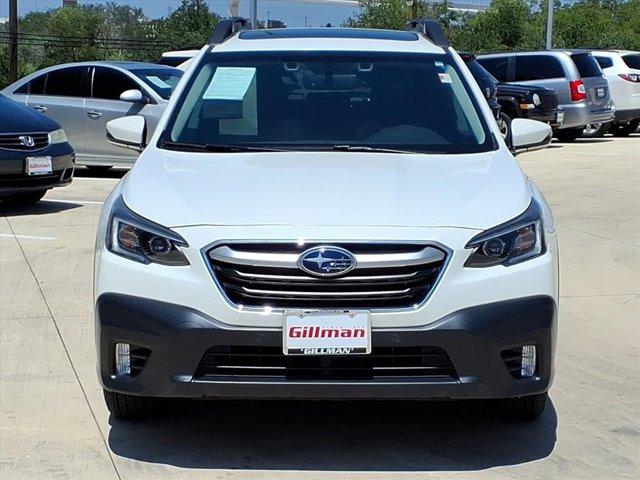 Photo of 2022 Crystal White Pearl Subaru Outback