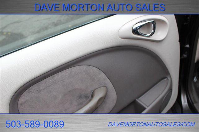 Photo of 2002 Taupe Frost Metallic Clearcoat Chrysler PT Cruiser