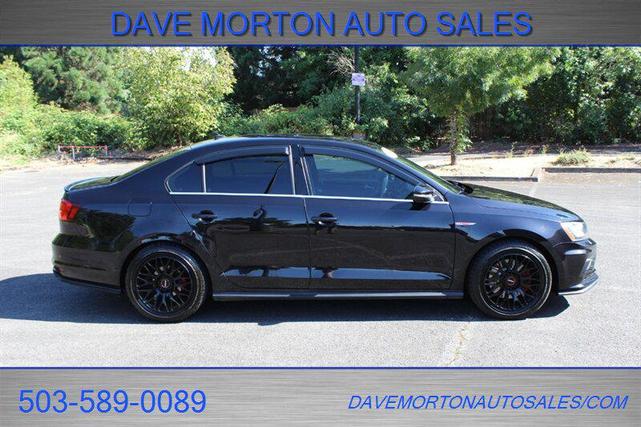 Photo of 2016 Deep Black Pearl Volkswagen Jetta