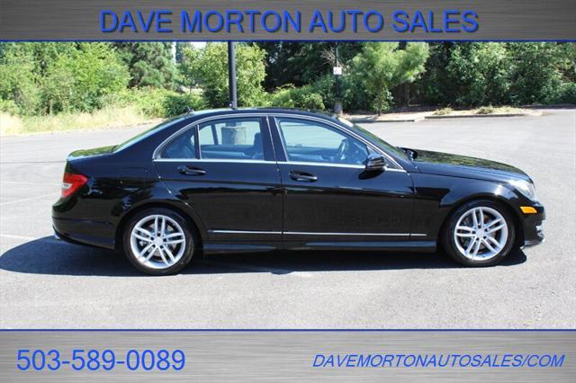 Photo of 2014 Magnetite Black Metallic Mercedes-Benz C-Class