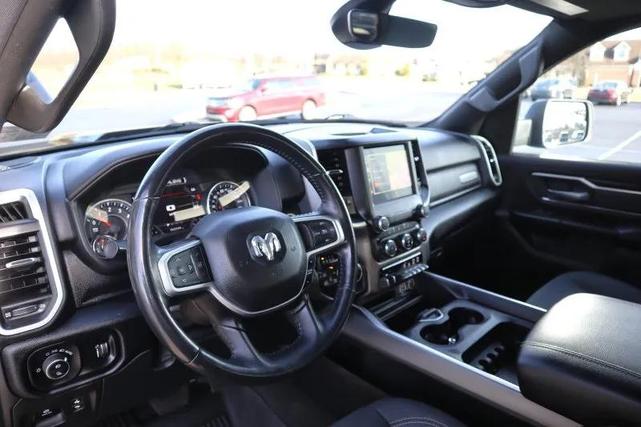 Photo of 2022 Diamond Black Crystal Pearlcoat RAM 1500