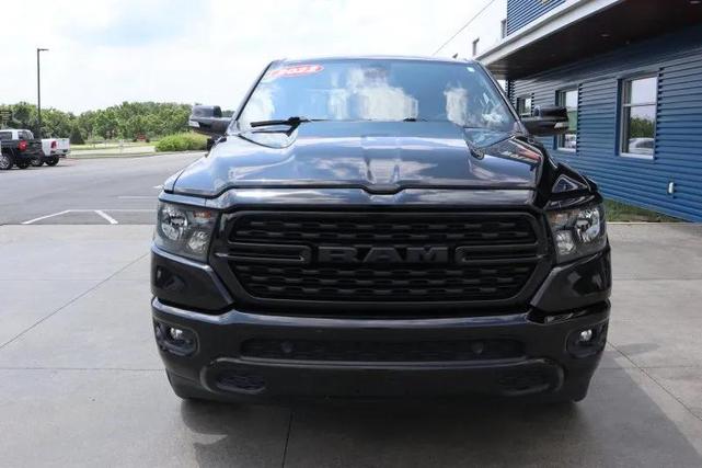 Photo of 2022 Diamond Black Crystal Pearlcoat RAM 1500