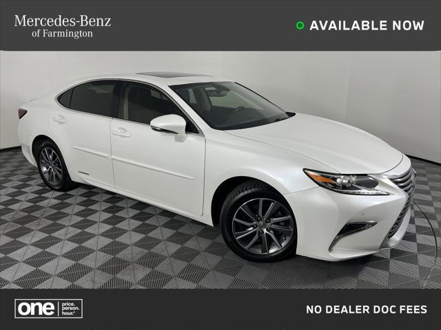 2016 Lexus Es 300h