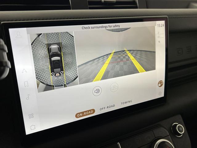 Photo of 2023 Silver Land Rover Defender