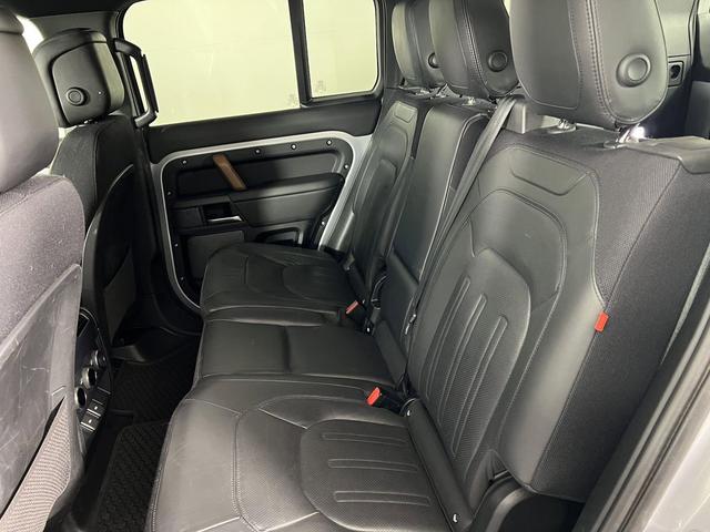 Photo of 2023 Silver Land Rover Defender