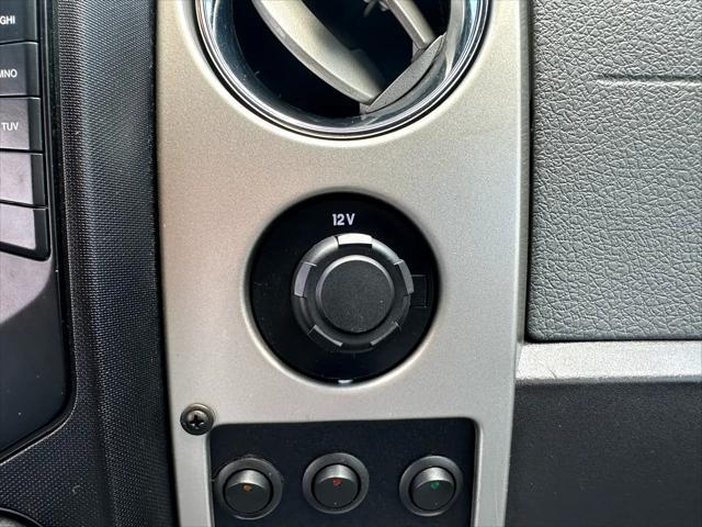 Photo of 2013 Dark Green Ford F-150