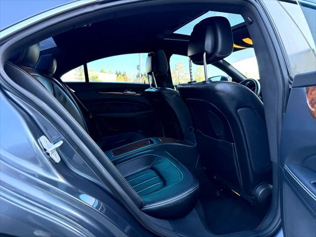 Photo of 2014 Gray Mercedes-Benz CLS-Class