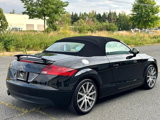 Photo of 2008 Brilliant Black/Black Roof Audi TT