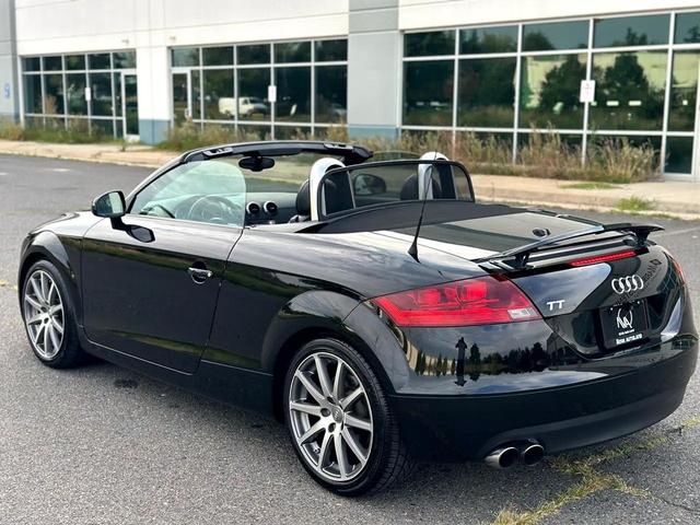 Photo of 2008 Brilliant Black/Black Roof Audi TT