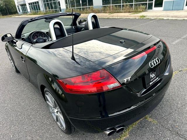 Photo of 2008 Brilliant Black/Black Roof Audi TT