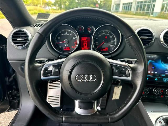 Photo of 2008 Brilliant Black/Black Roof Audi TT