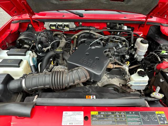 Photo of 2011 Red Ford Ranger