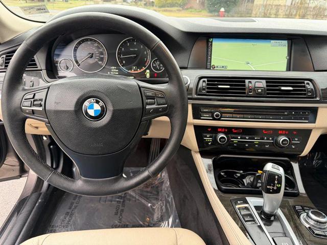 Photo of 2013 Mojave Metallic BMW 528