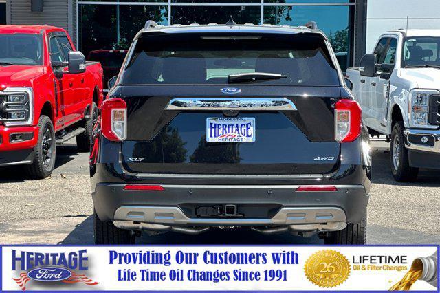 Photo of 2024 Agate Black Metallic Ford Explorer