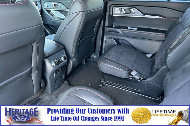 Photo of 2025 Rapid Red Metallic Tinted Clearcoat Ford Explorer