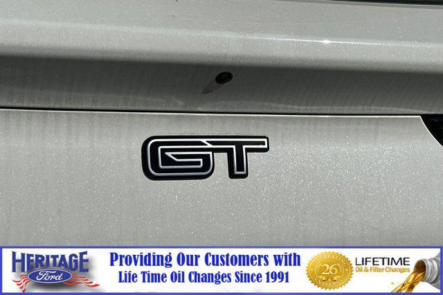 Photo of 2025 Star White Metallic Tri-Coat Ford Mustang Mach-E